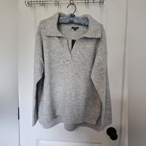 NWT Wild Fable Gray V-Neck Sweater Soft Knit Size XL